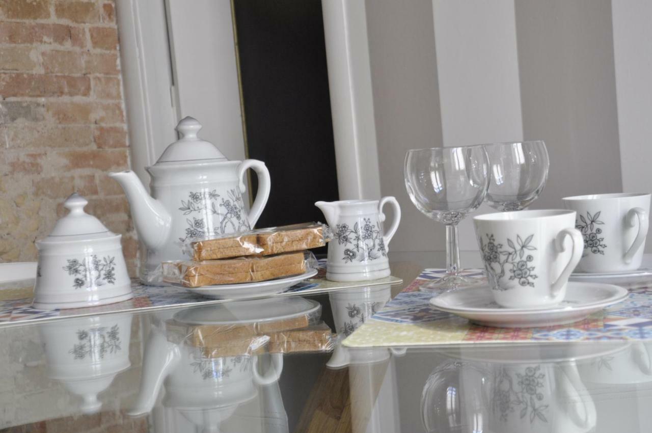 Apartment New Romantic